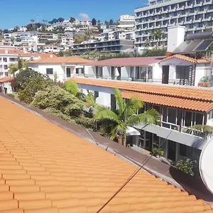 Residencial Melba Portugal